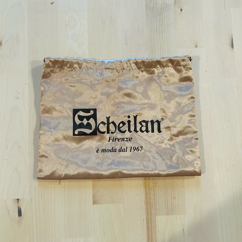 Scheilan Firenze Gold Satin Drawstring Dust Bag - è moda dal 1967